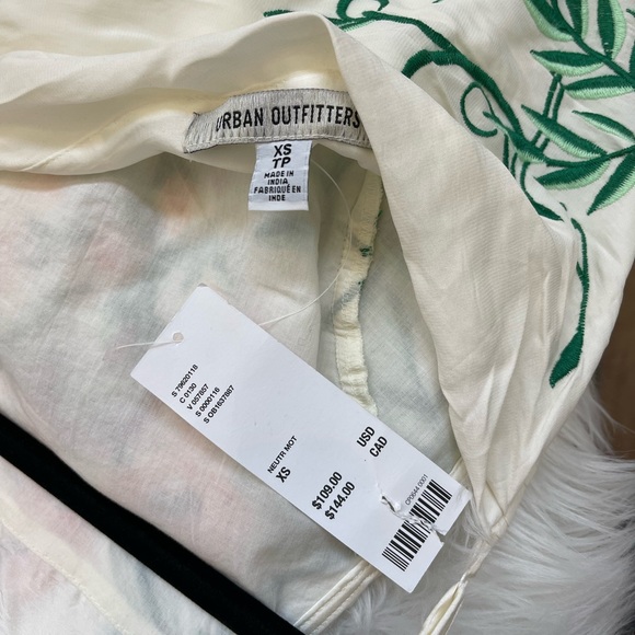 NWT UO Phoenix Embroidered MIDI Dress XS - Picture 10 of 15